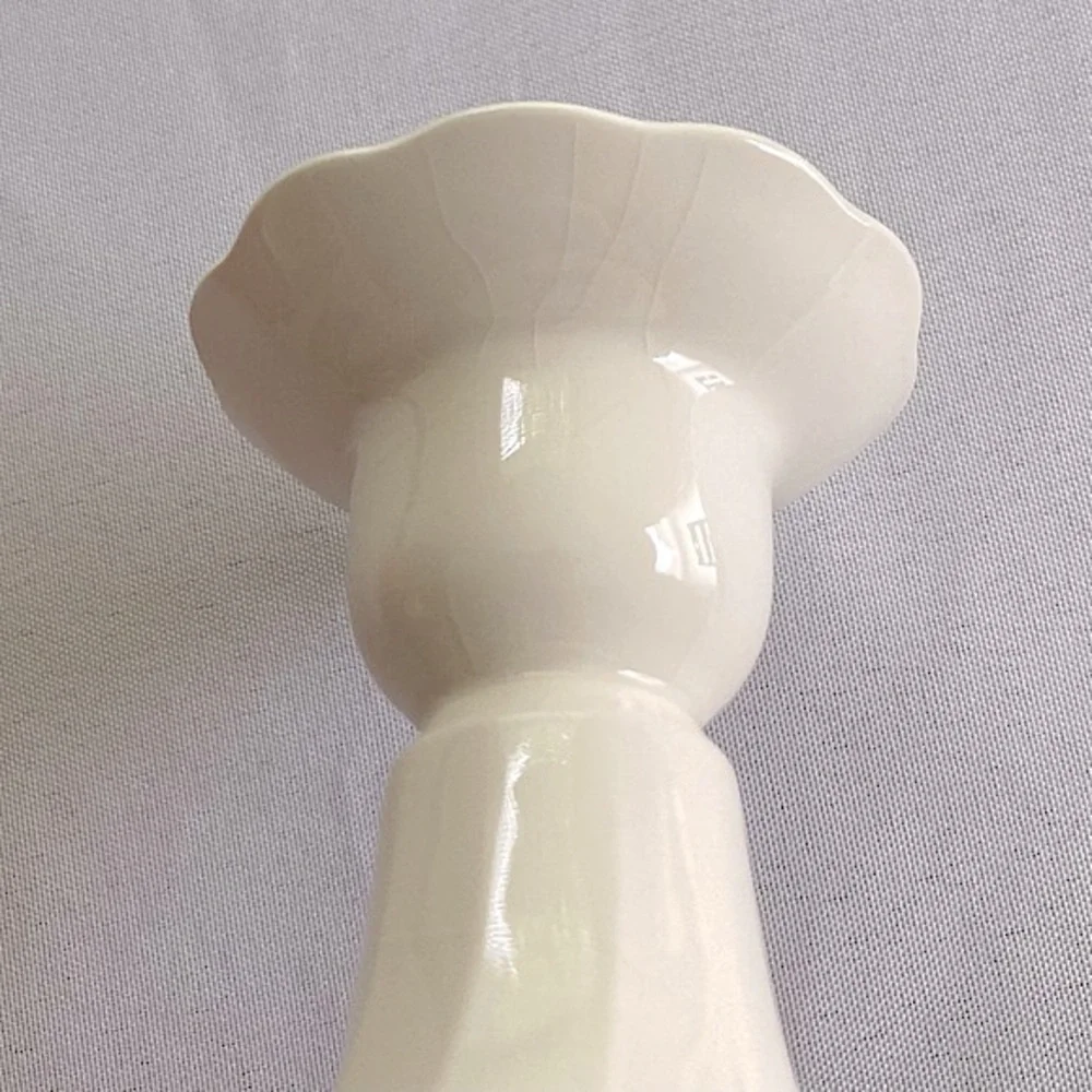 ⭐️ Vintage Nikko Ceramics white Christmas candle holders with Holly border - Picture 14 of 15